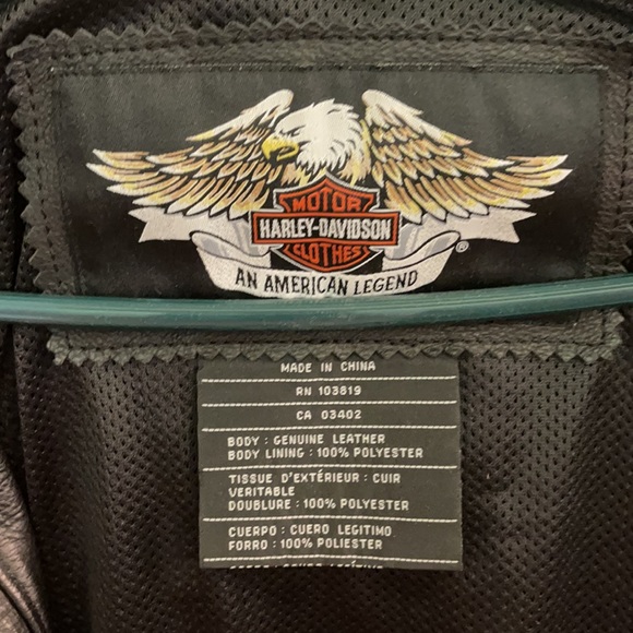 Harley Davidson leather jacket - Picture 3 of 4
